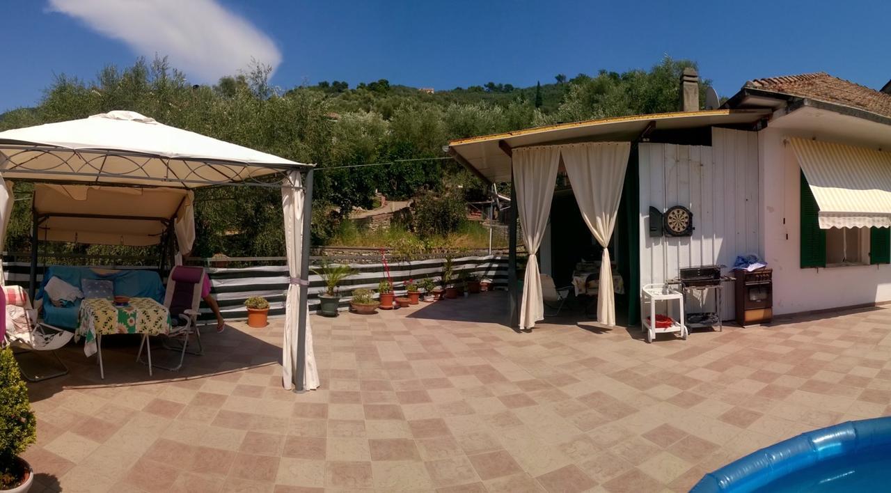 Отель Bella Liguria Diano San Pietro Экстерьер фото